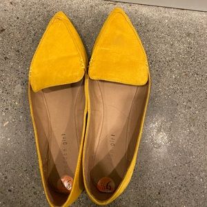 Steve Madden yellow Mustard flat pumps